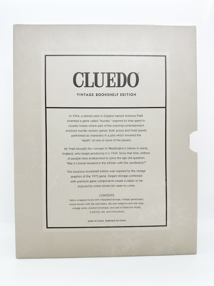 CLUEDO - Vintage Bookshelf Edition