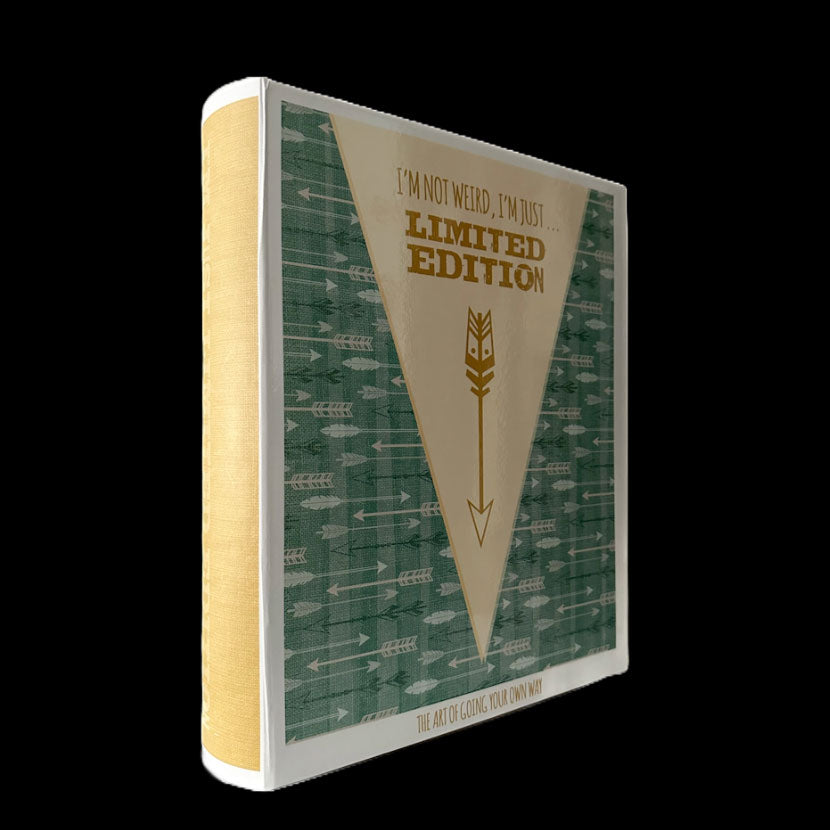 Keepsake - I am not weird, I am just Limited Edition - Book Box