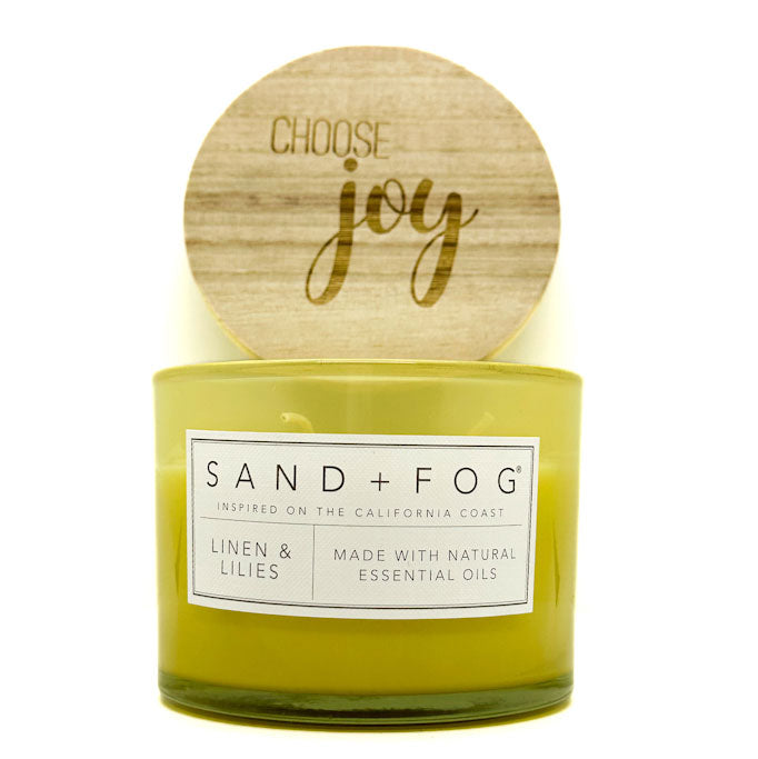 Linen & Lilies Scented Candle | SAND + FOG