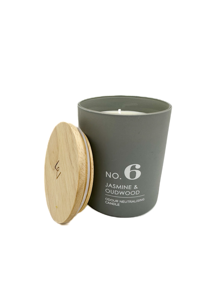 No.6 Jasmine & Oudwood Scented Candle