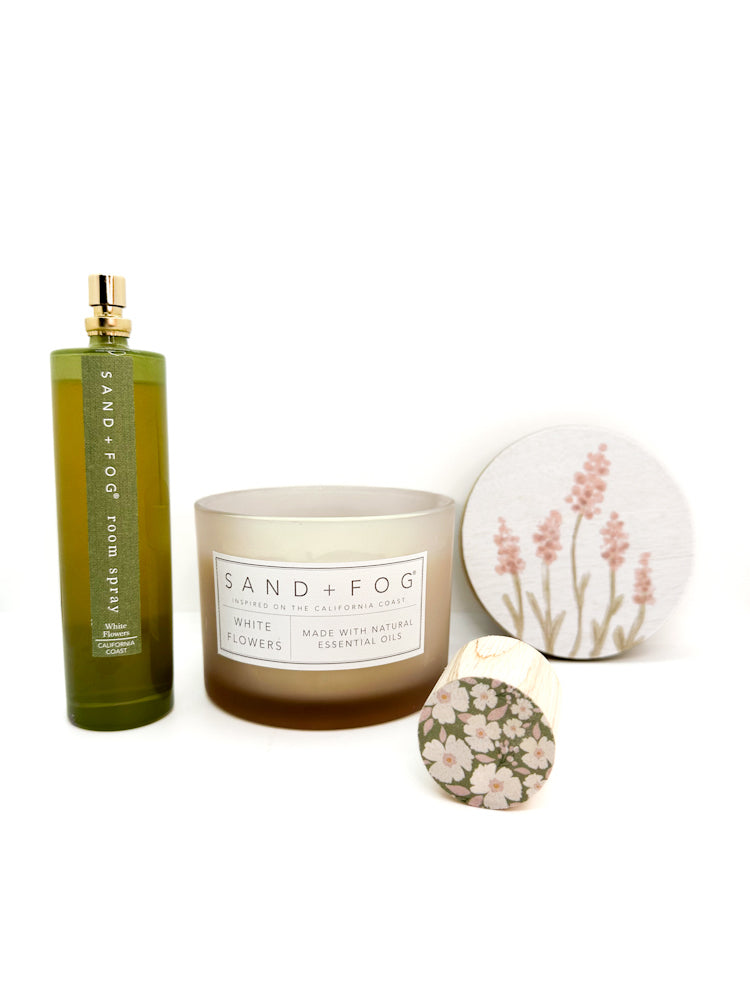White Flowers Scented Candle and Room Spray DUO | SAND + FOG